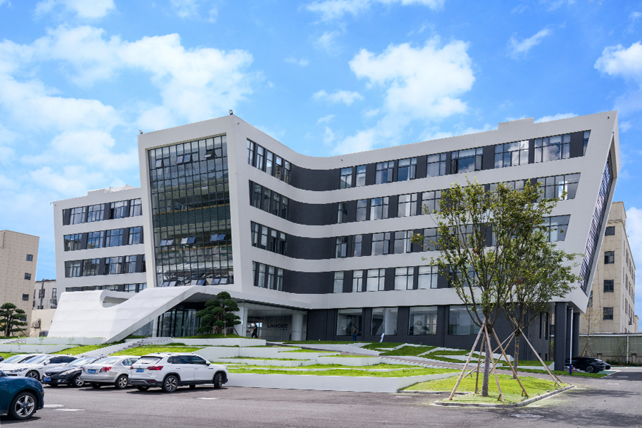 ภายนอกโรงงาน